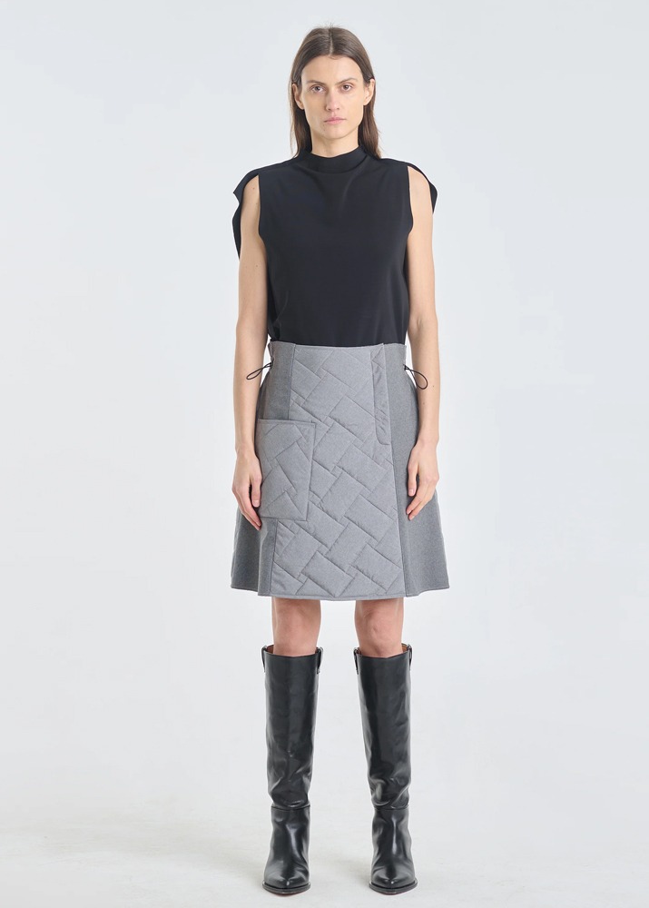 [NEHERA] Grey Quilted Skirt